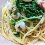 【モモコのOH！ソレ！み～よ！】エビと白菜漬のオイルパスタの作り方。プリプリのエビとオリーブオイルがよく絡むレシピ（9月21日放送）
